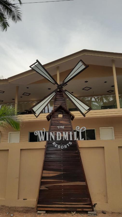 The Windmill Resorts Mālvan Екстериор снимка